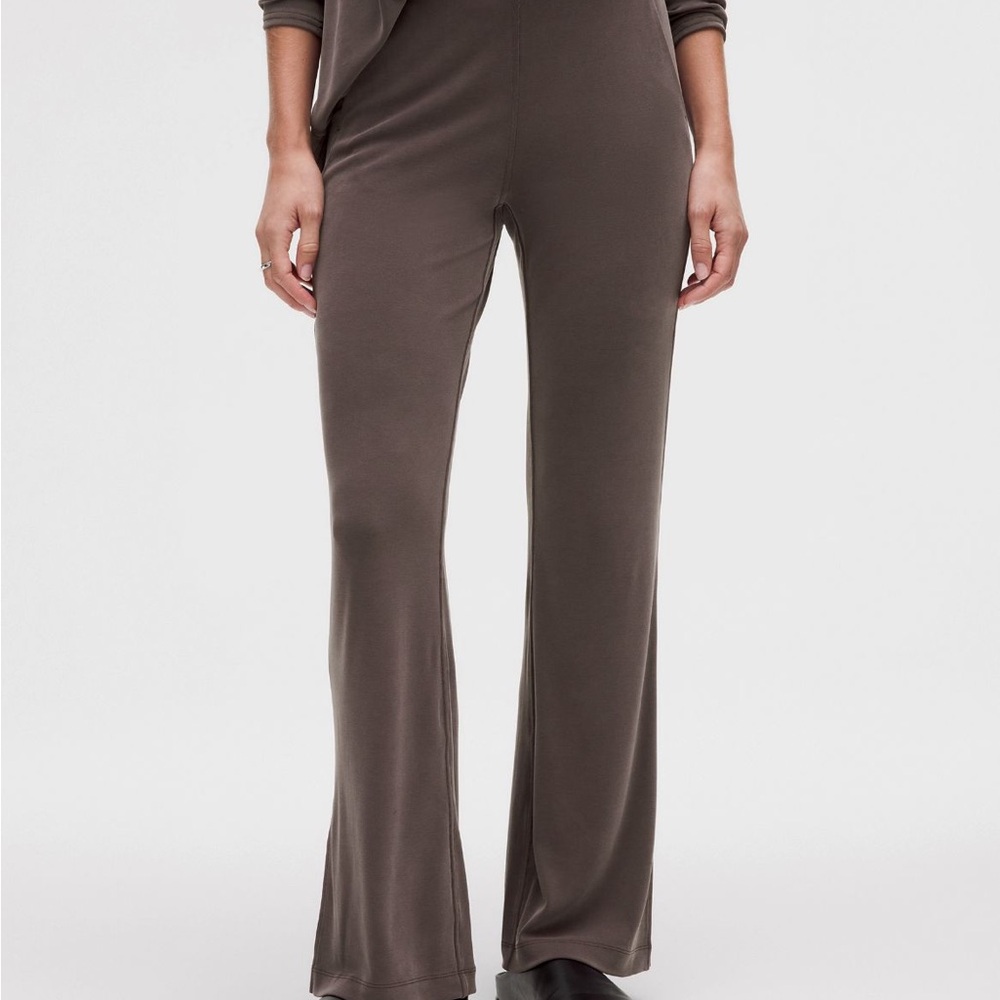 Lululemon Athletica Brown Flare Pants High-Waisted